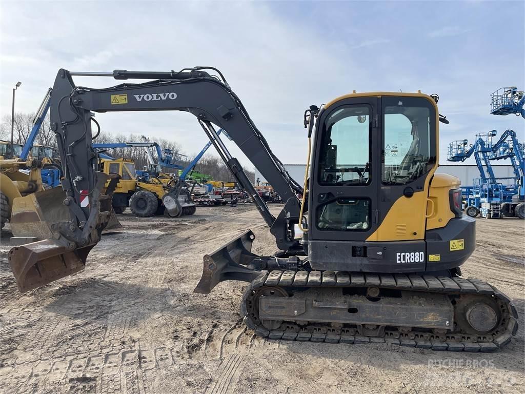 Volvo ECR88D Pásová rýpadla