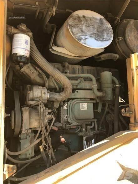 Volvo L220E Kolové nakladače