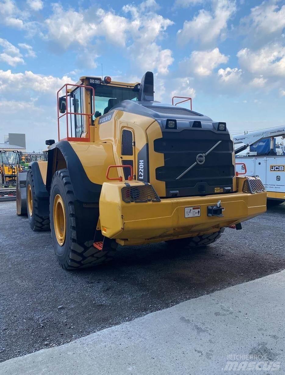 Volvo L220H Kolové nakladače