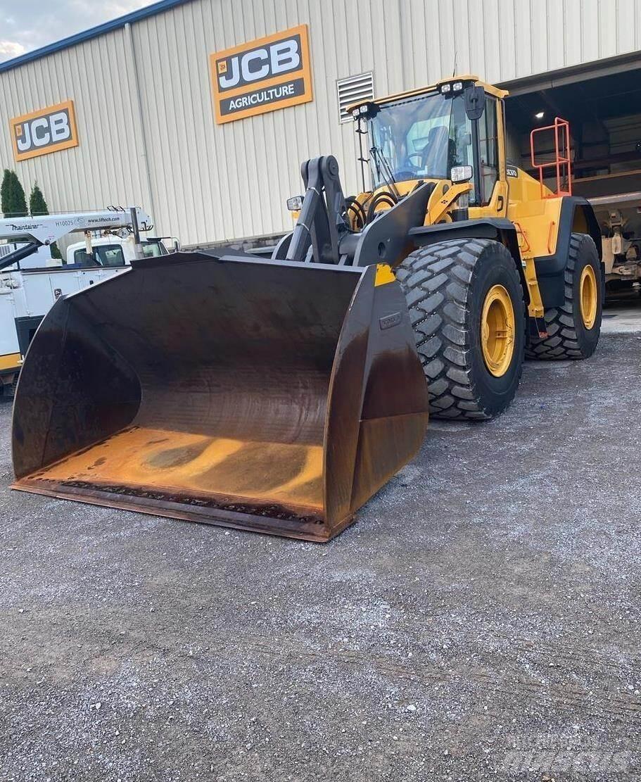 Volvo L220H Kolové nakladače