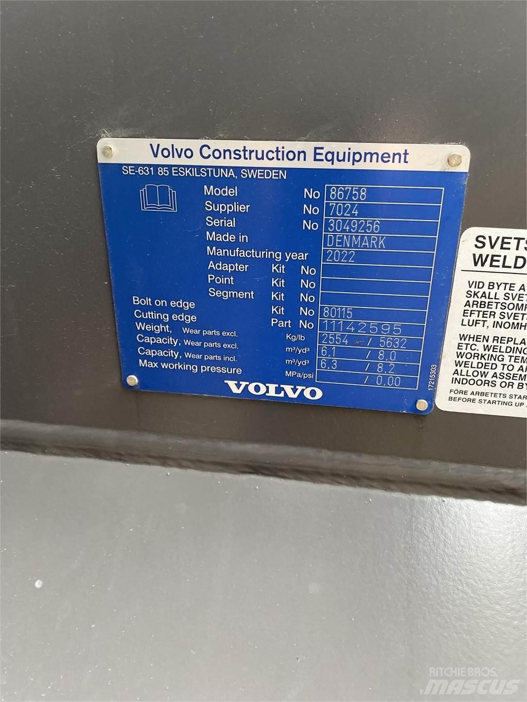 Volvo L220H Kolové nakladače
