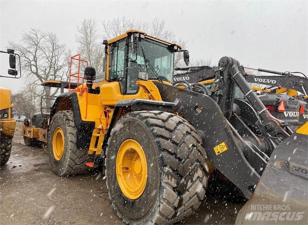 Volvo L220H Kolové nakladače
