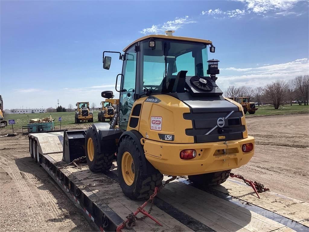 Volvo L25H Kolové nakladače