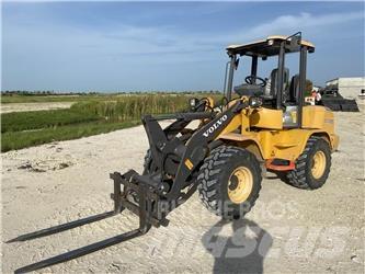 Volvo L30GS Kolové nakladače