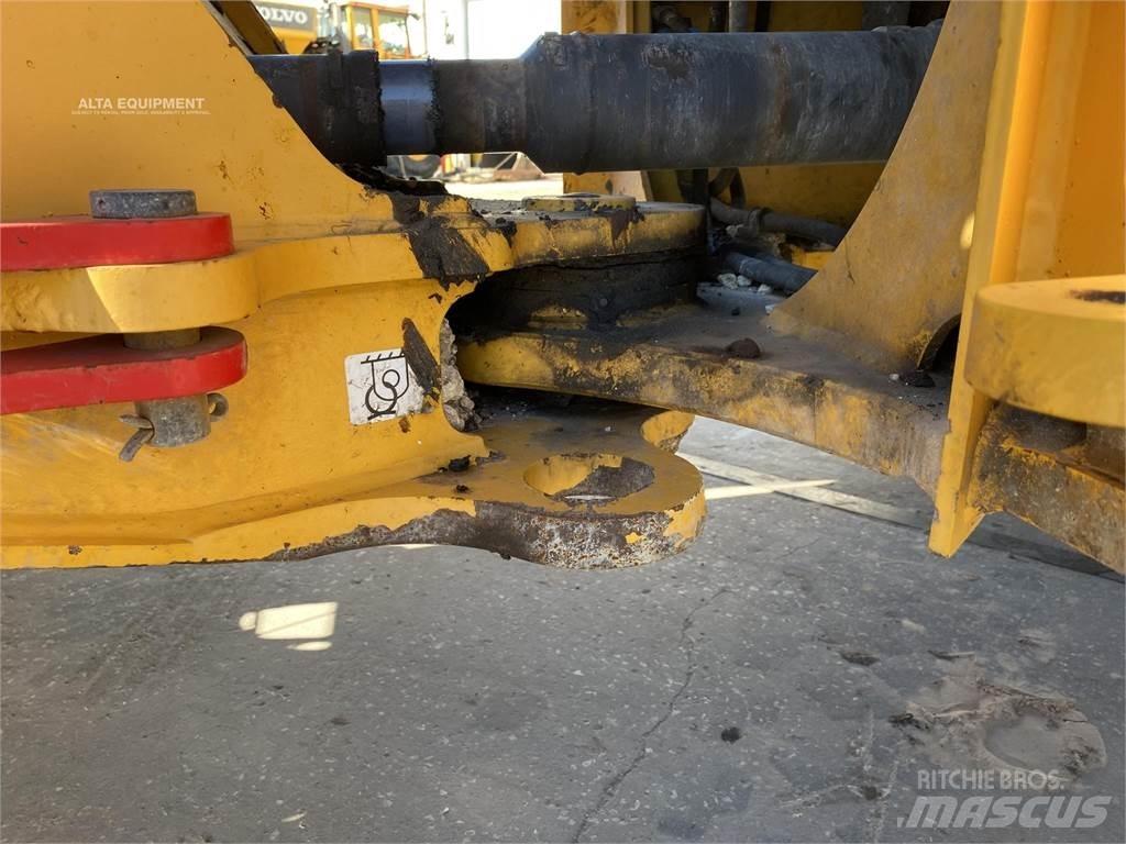 Volvo L70H Kolové nakladače
