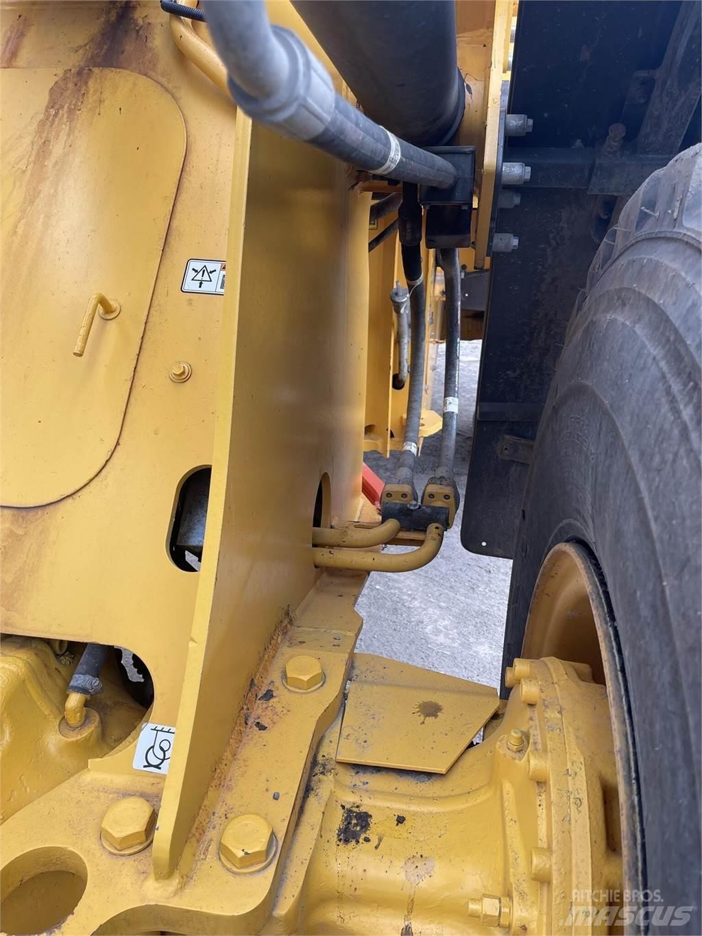 Volvo L70H Kolové nakladače