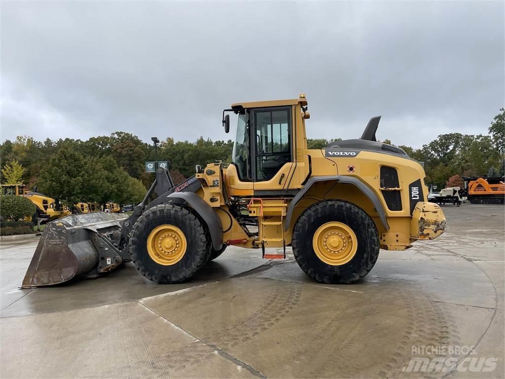 Volvo L70H Kolové nakladače
