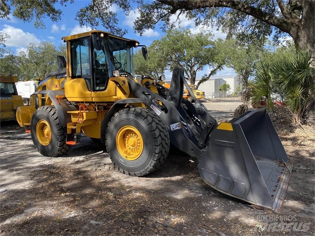 Volvo L90H Kolové nakladače