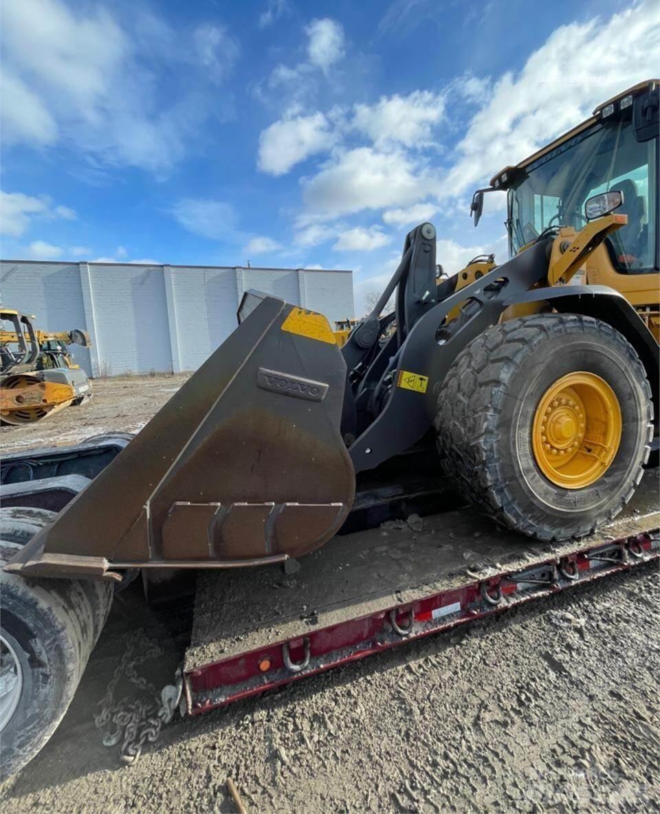Volvo L90H Kolové nakladače