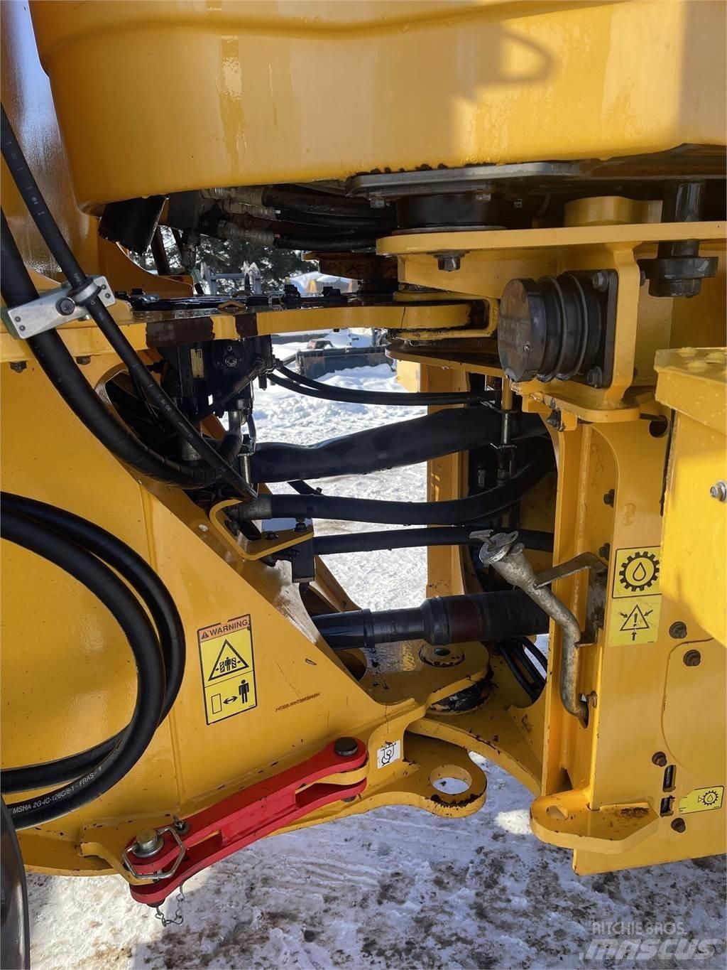 Volvo L90H Kolové nakladače