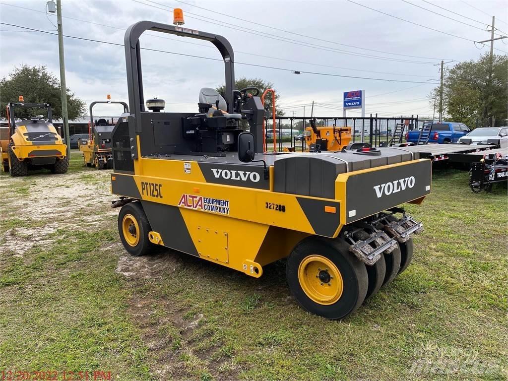 Volvo PT125C Pneumatikové válce