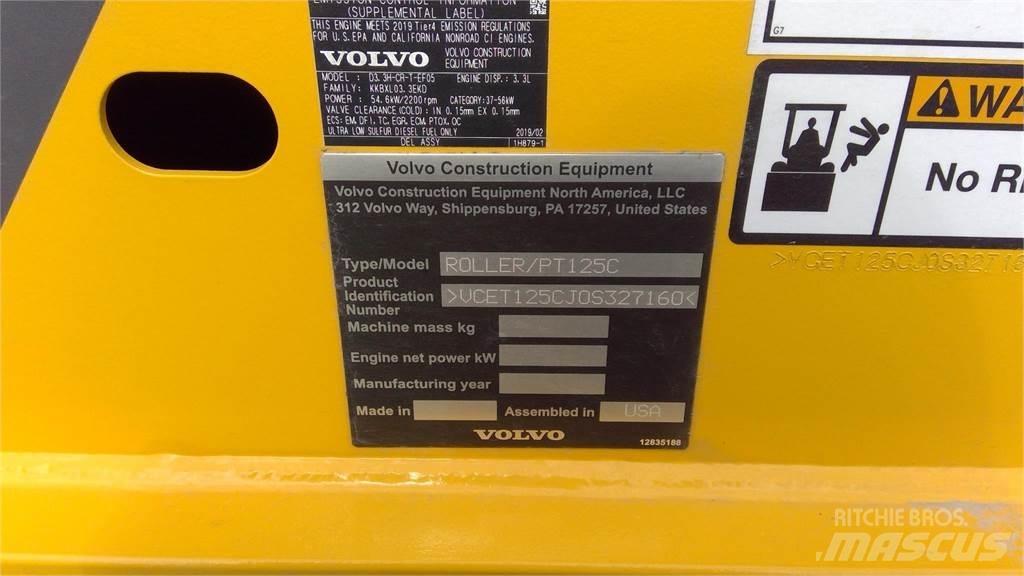 Volvo PT125C Pneumatikové válce