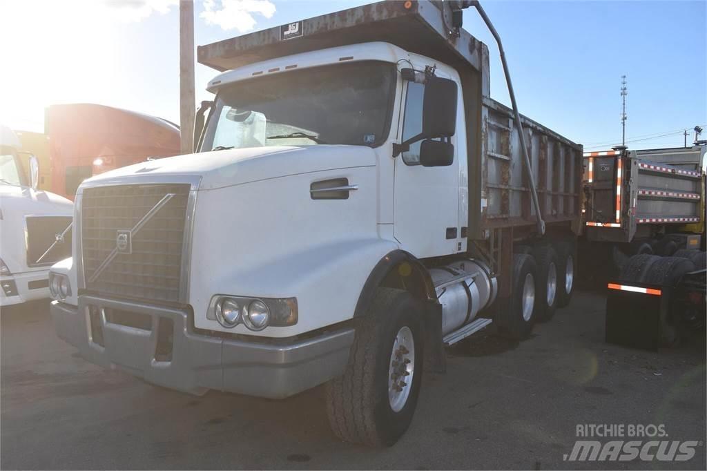 Volvo VHD84B200 Sklápěče