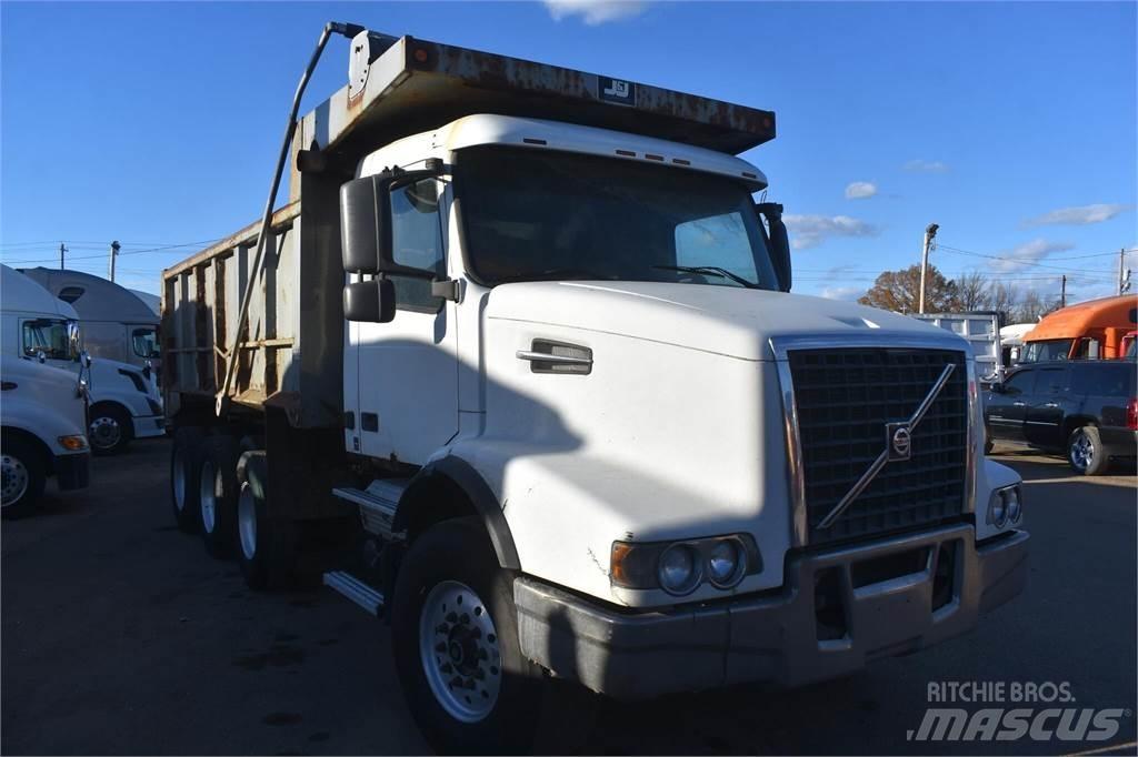 Volvo VHD84B200 Sklápěče