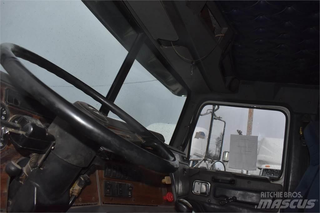 Western Star 4900FA Sklápěče