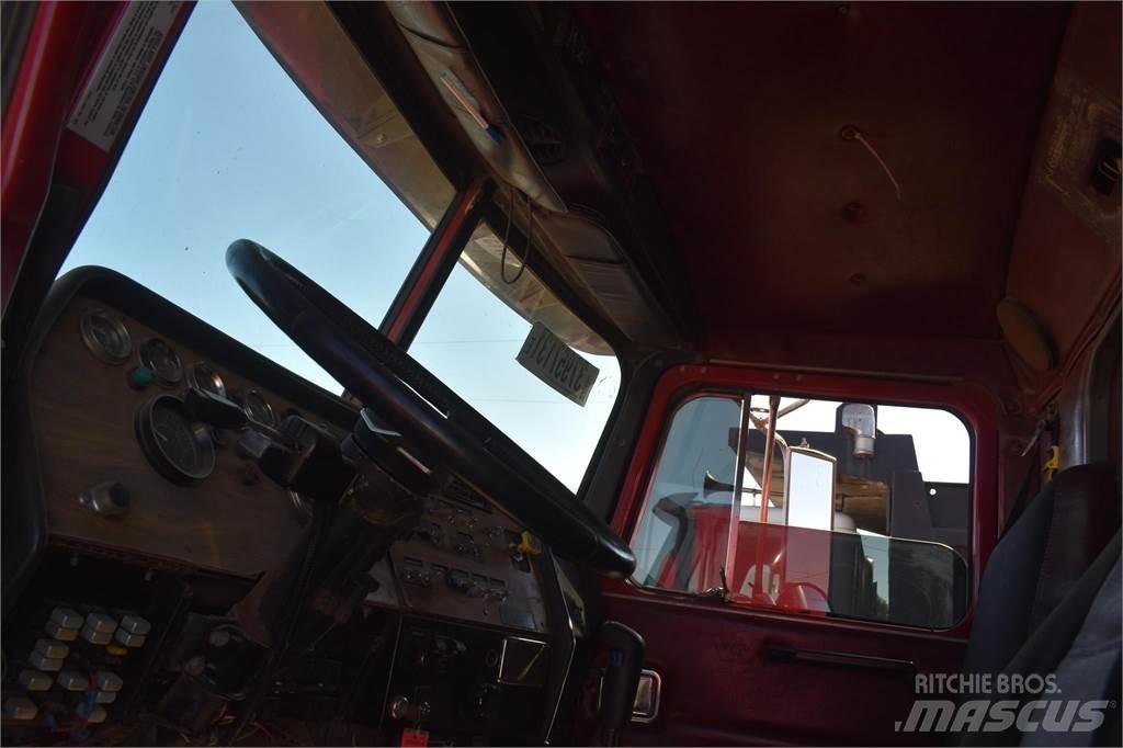 Western Star 4964 Sklápěče
