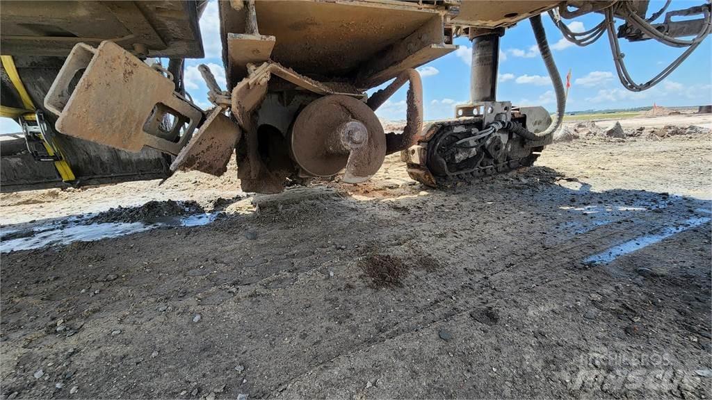 Wirtgen SP15I Stroje na betonové dlaždice
