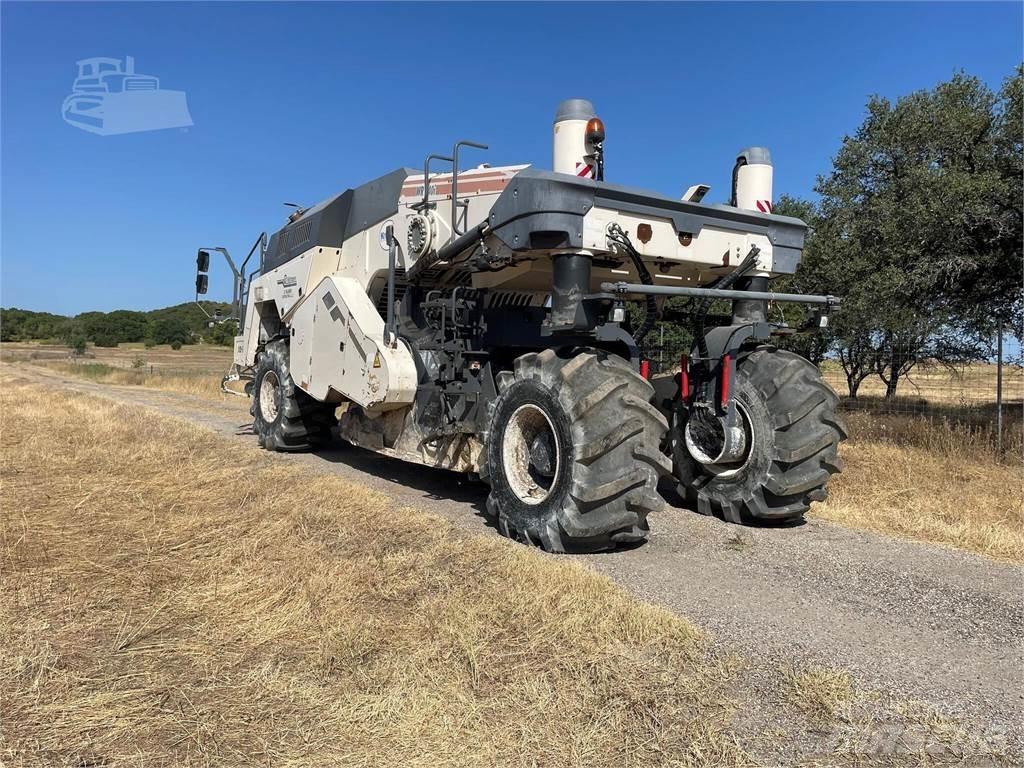 Wirtgen WR240I Recyklátory asfaltu