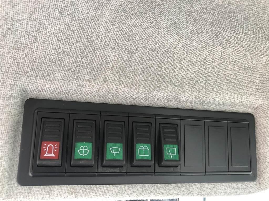 XCMG CV83PDU Skládkové kompaktory
