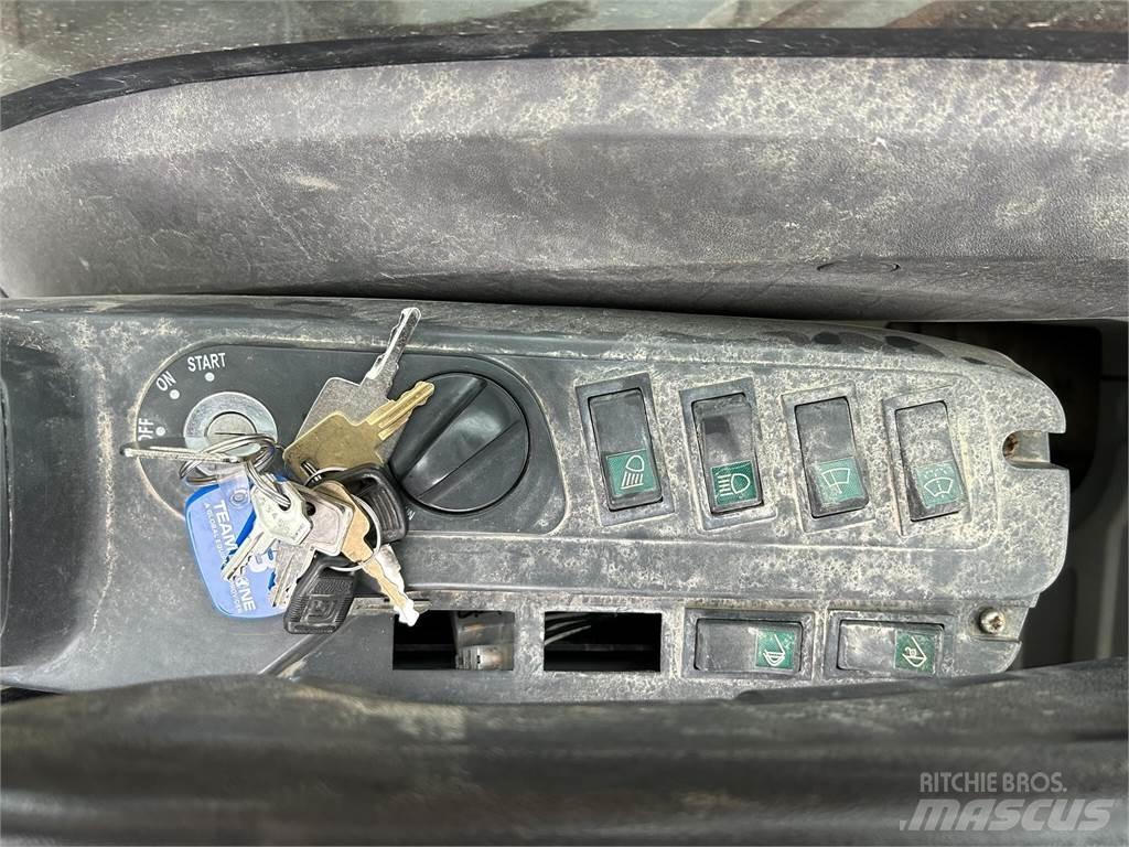 XCMG XE210CU Pásová rýpadla