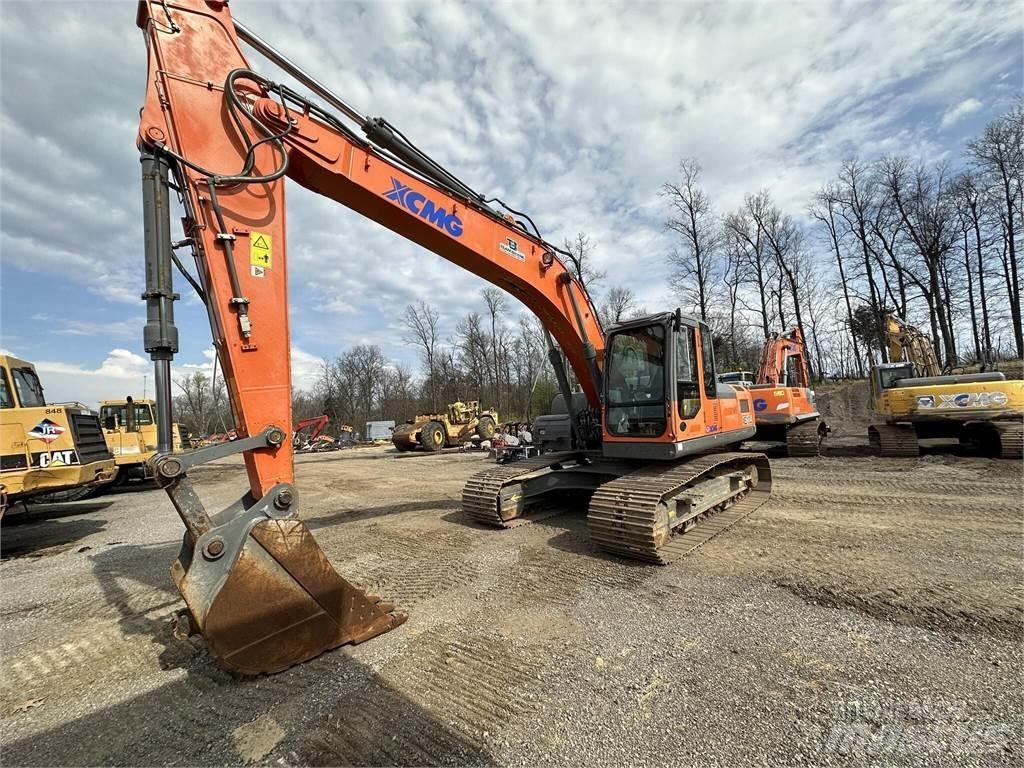 XCMG XE210CU Pásová rýpadla