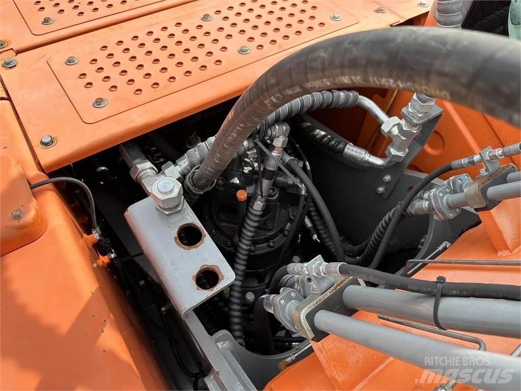 XCMG XE210CU Pásová rýpadla