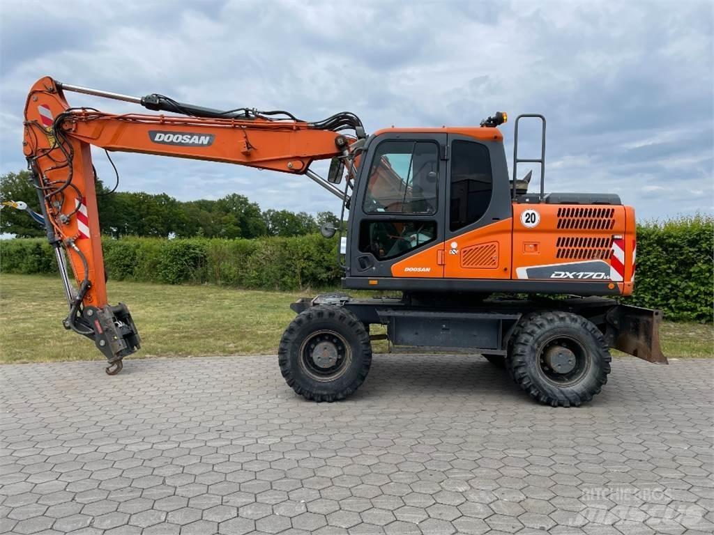 Doosan DX170W-5 Kolová rýpadla