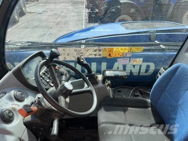 New Holland LM7.35 Teleskopické nakladače pro zemědělství