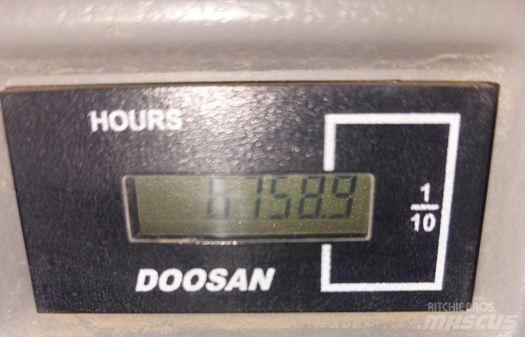 Doosan DX140 LCR-5 Pásová rýpadla