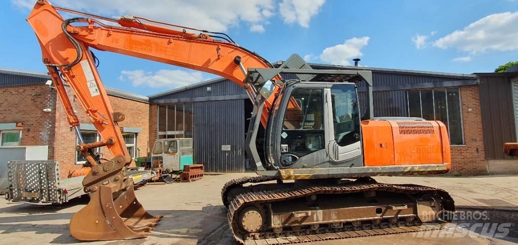 Hitachi ZX 210 LC-3 Pásová rýpadla