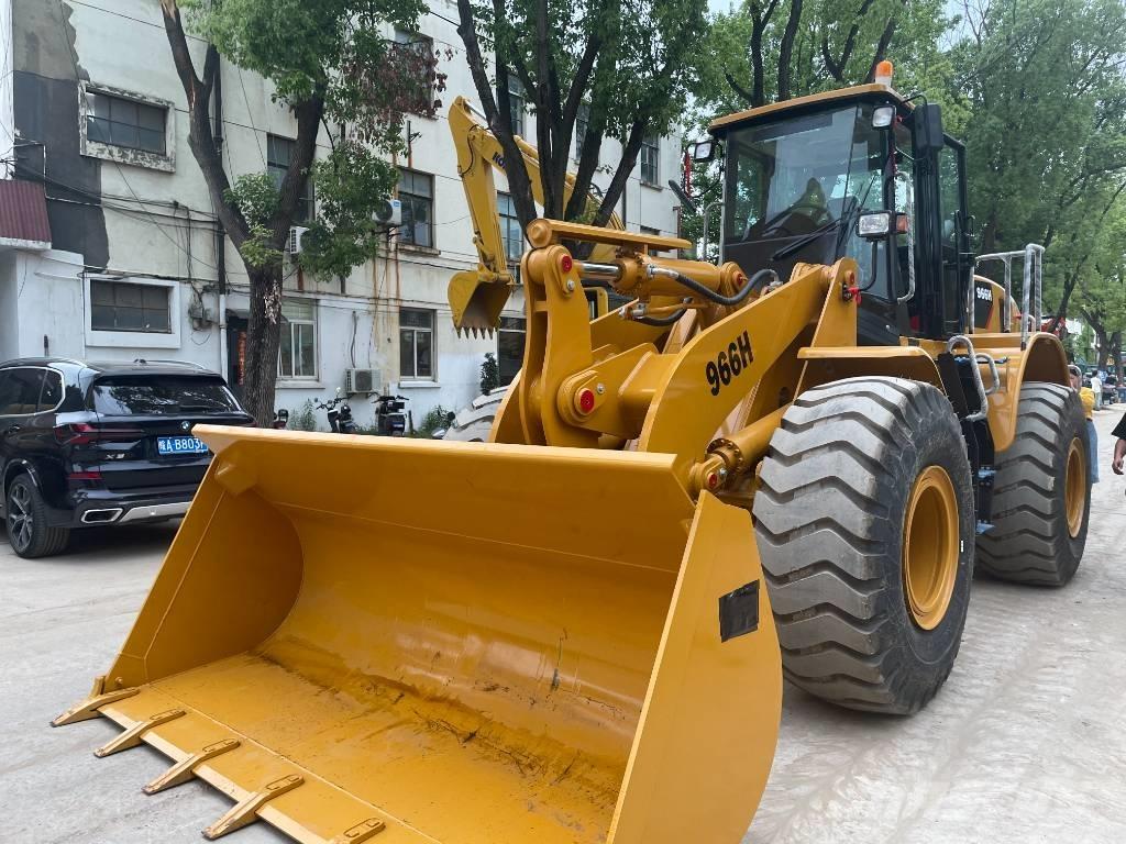 CAT CAT966H Kolové nakladače