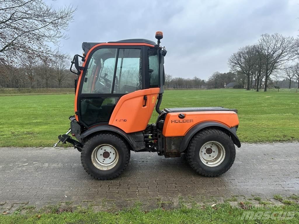 Holder c250 Traktory