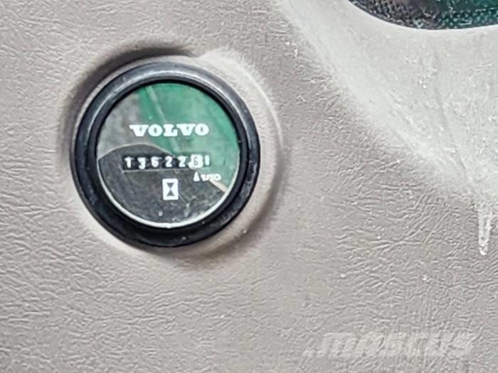 Volvo EC 300 EL Pásová rýpadla