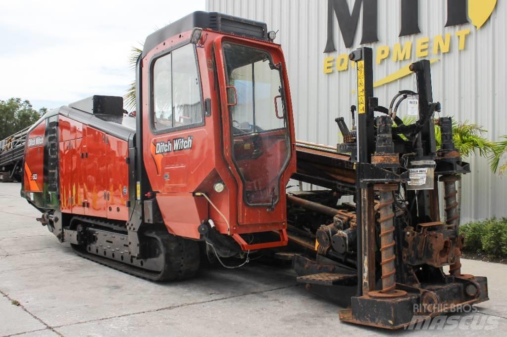 Ditch Witch JT60 Horizontální vrtací zařízení