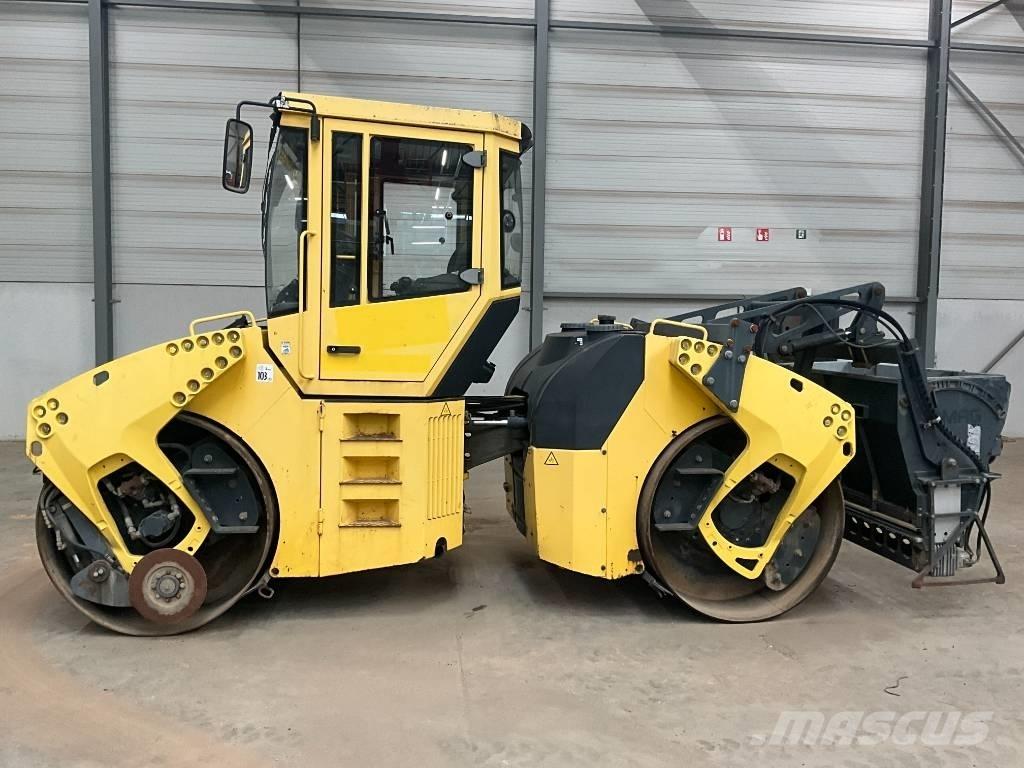 Bomag BW 154 AD-4 Tandemové válce