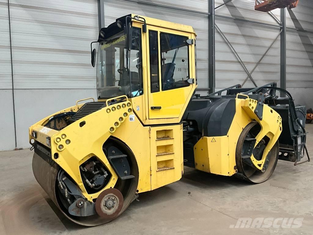 Bomag BW 154 AD-4 Tandemové válce