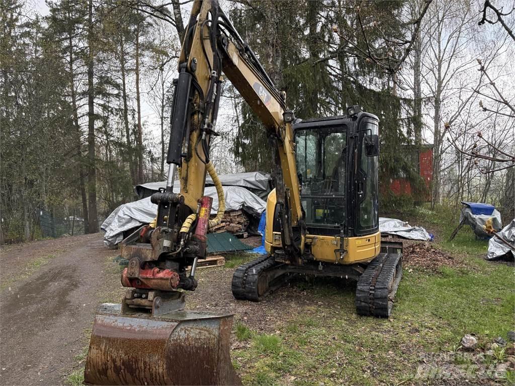 CAT 304D Mini rýpadla < 7t