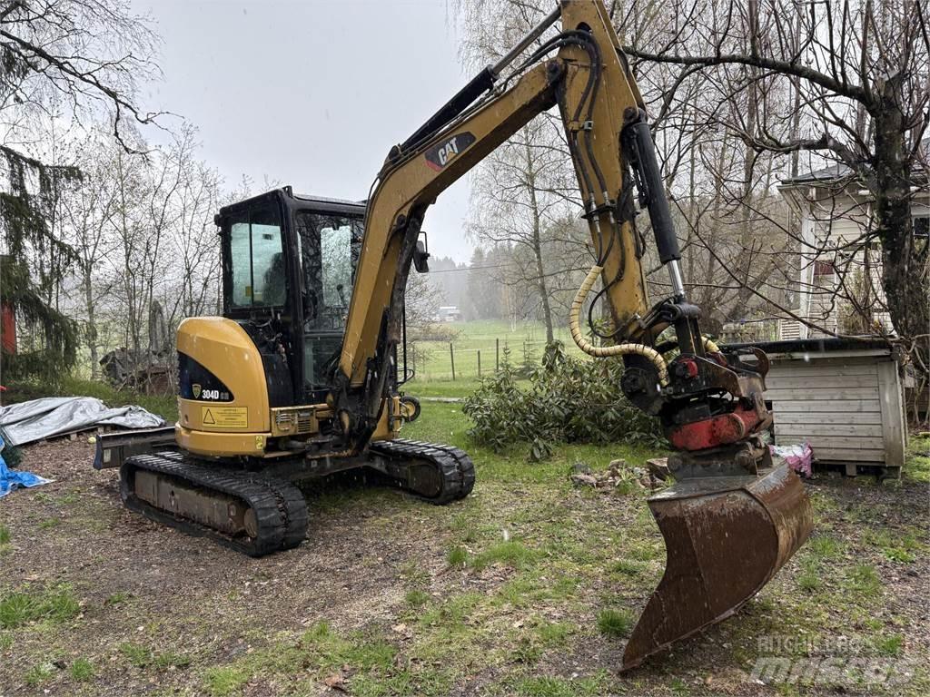 CAT 304D Mini rýpadla < 7t