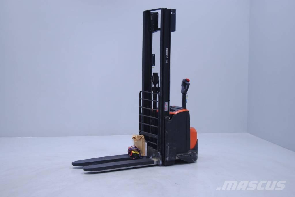 Toyota SWE120 Ručně vedené vysokozdvižné vozíky