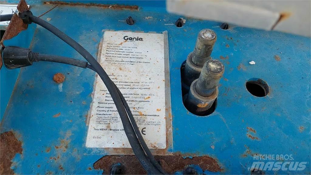 Genie GS1932 Nůžková zvedací plošina
