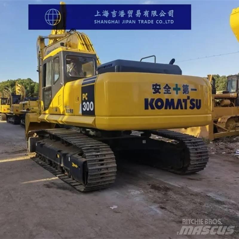 Komatsu PC 300 Pásová rýpadla