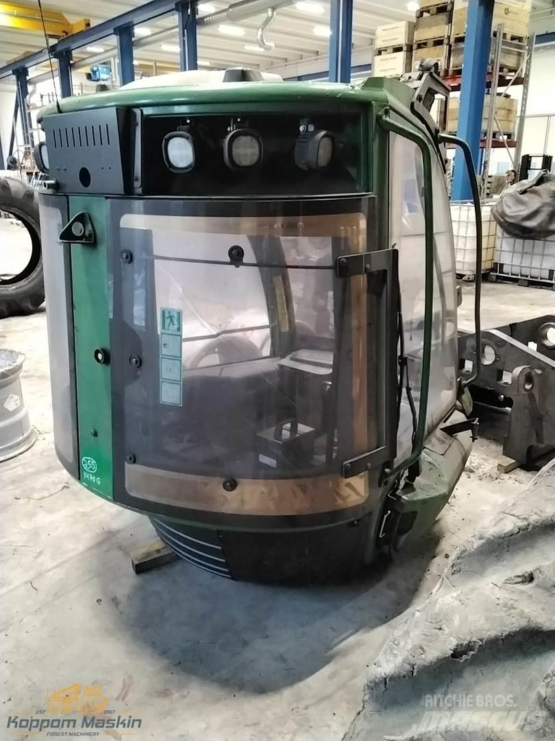 John Deere 1470g Kabiny a interiér
