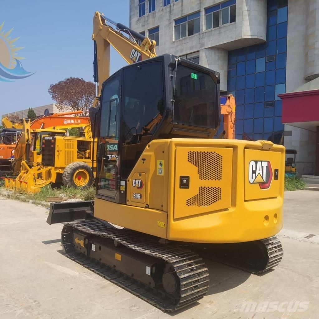 CAT 306 Mini rýpadla < 7t