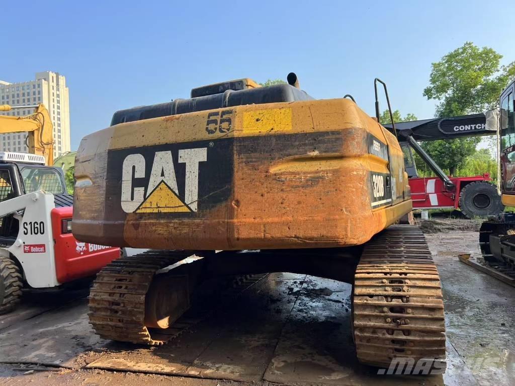CAT 320BL Pásová rýpadla