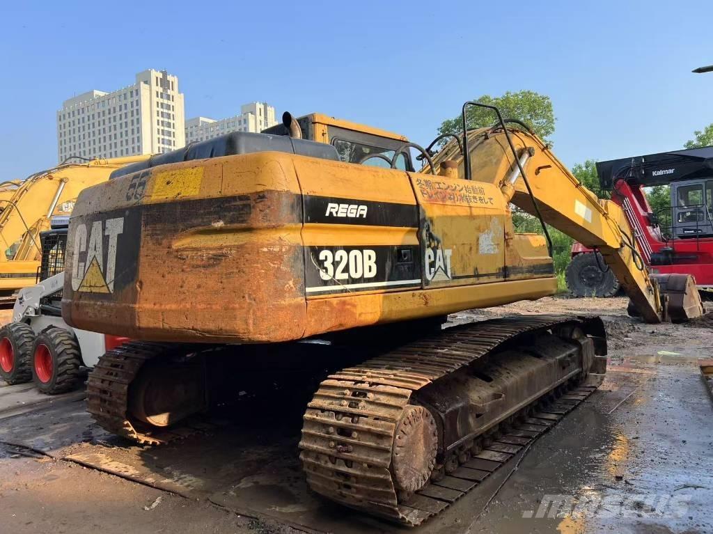 CAT 320BL Pásová rýpadla
