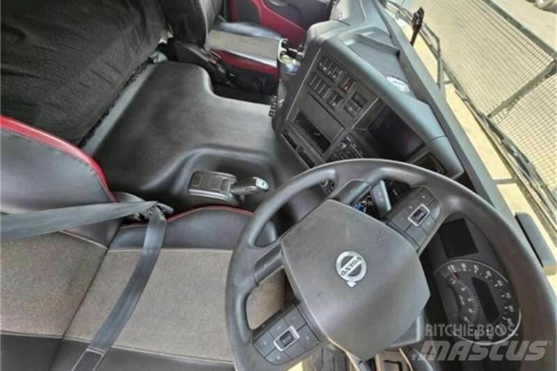 Volvo FMX Další