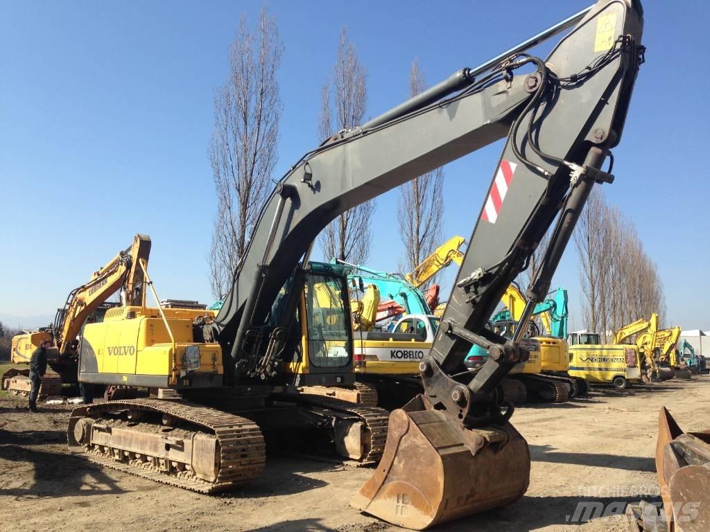 Volvo EC 240 B N LC Pásová rýpadla