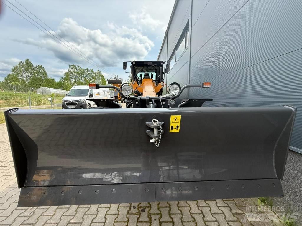 CASE 856 C AWD Grejdry