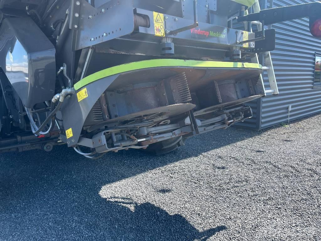 CLAAS Lexion 780 TT Sklízecí mlátičky