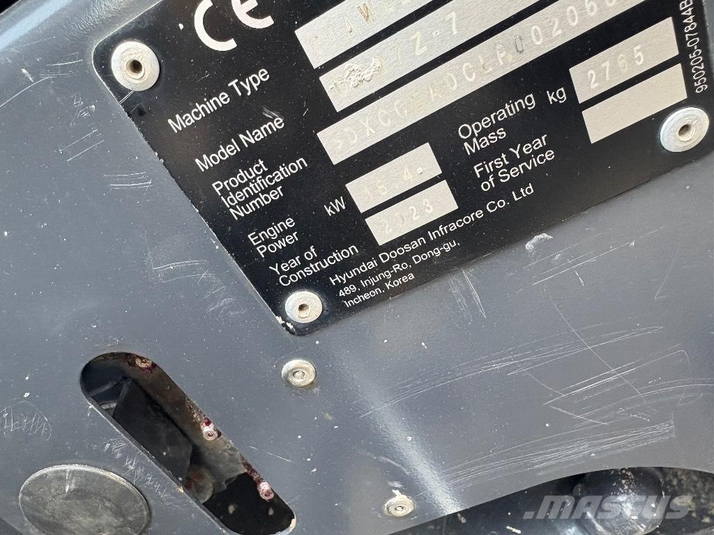 Doosan DX 27 Z Mini rýpadla < 7t